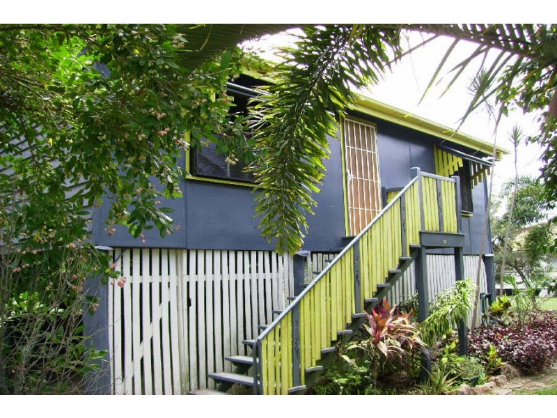 28 Cooper Street, Ingham QLD 4850