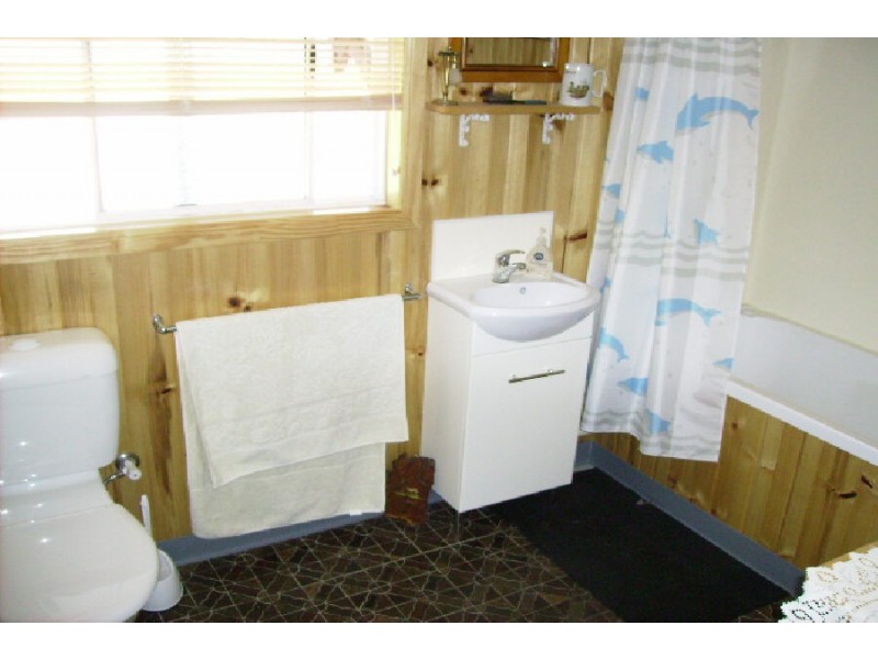 3 MacMillan’s Road, Bemerside QLD 4850