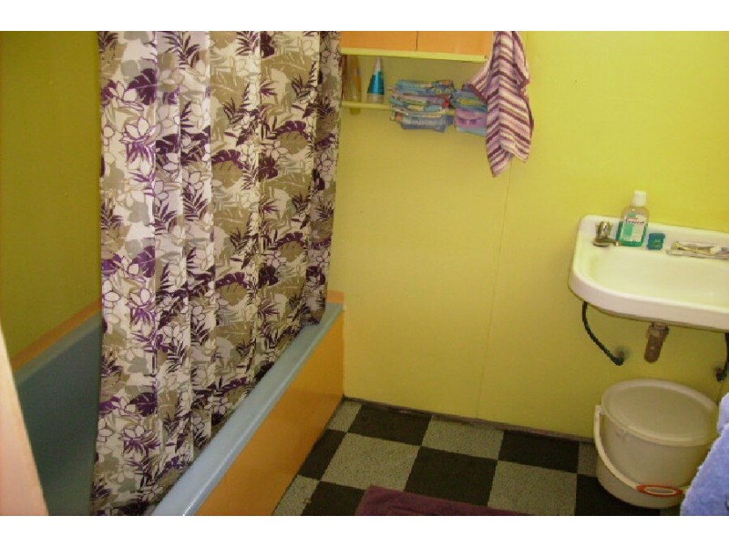 14 Spencer Street, Macknade QLD 4850