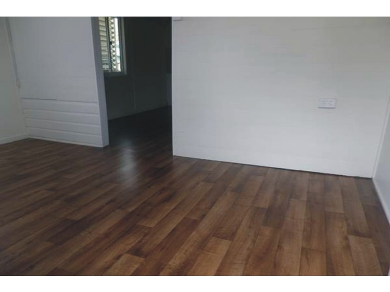 14 Spencer Street, Macknade QLD 4850