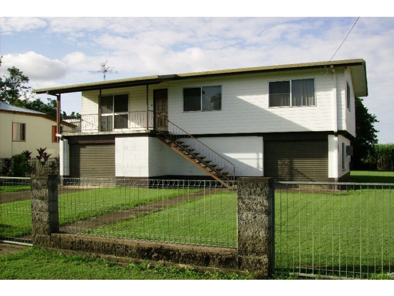 11 Spencer Street, Macknade QLD 4850