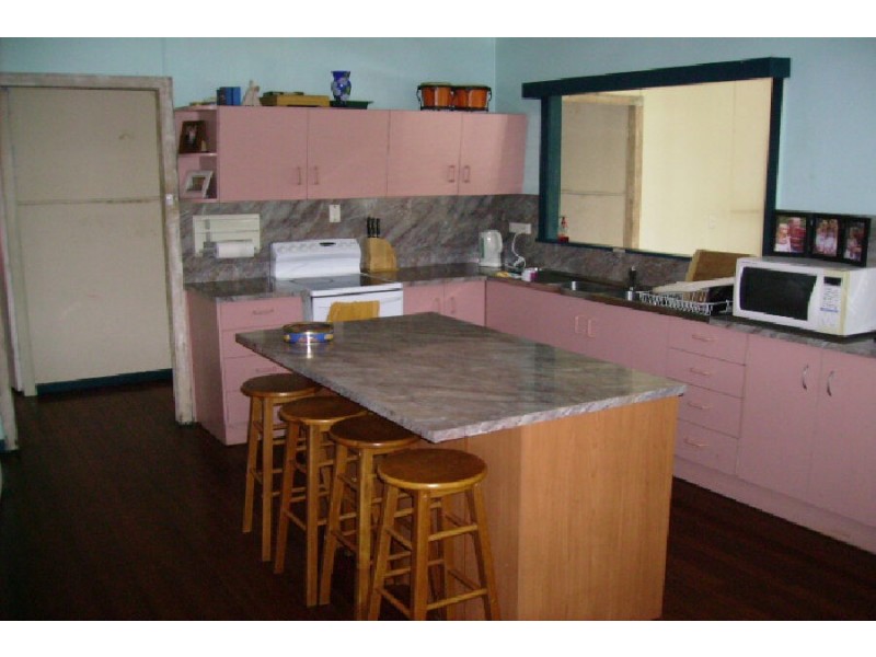 11 Gard Street, Ingham QLD 4850