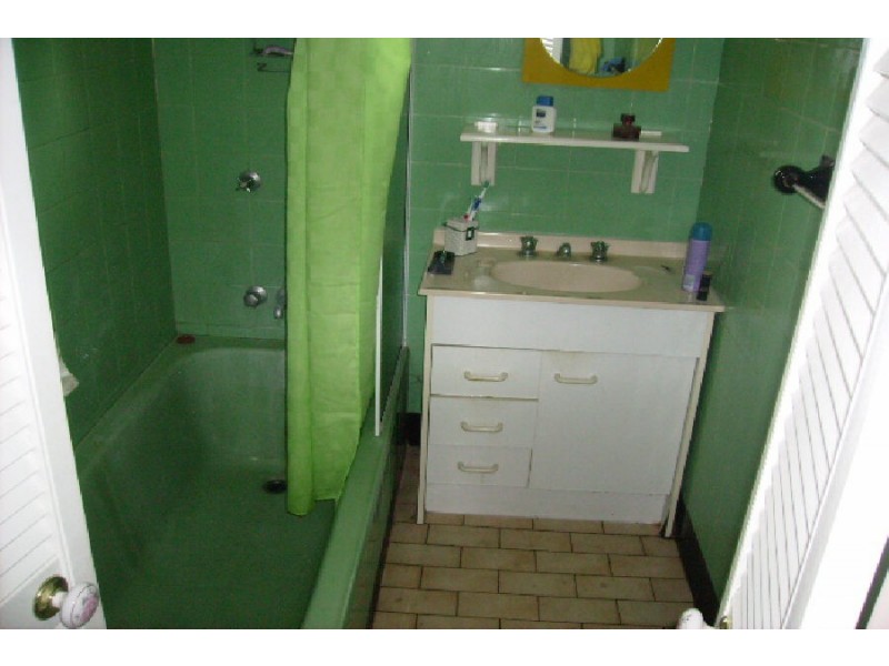 10 Davidson Street, Ingham QLD 4850