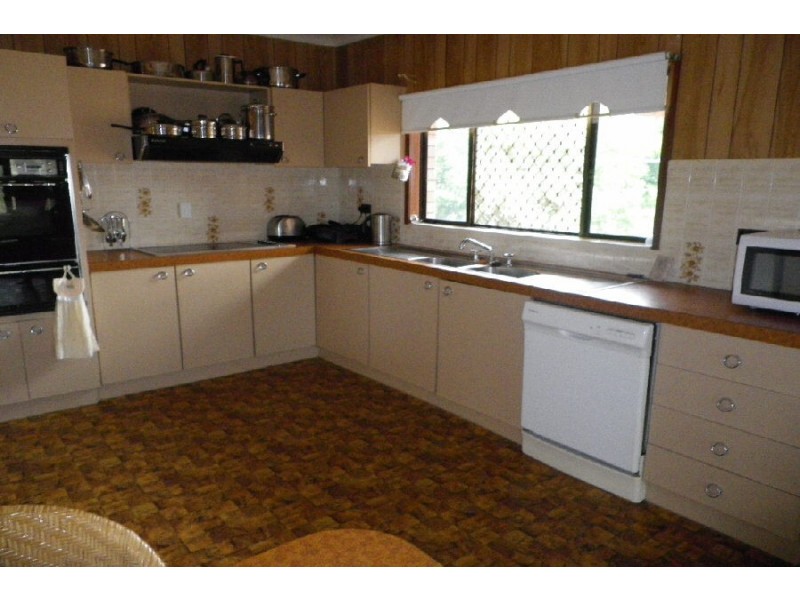 8 Townsend Street, Ingham QLD 4850