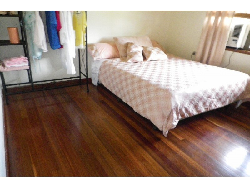 8 Townsend Street, Ingham QLD 4850