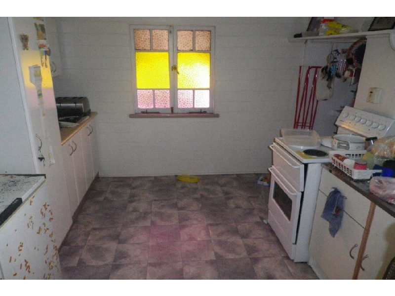 2 Heard Street, Ingham QLD 4850
