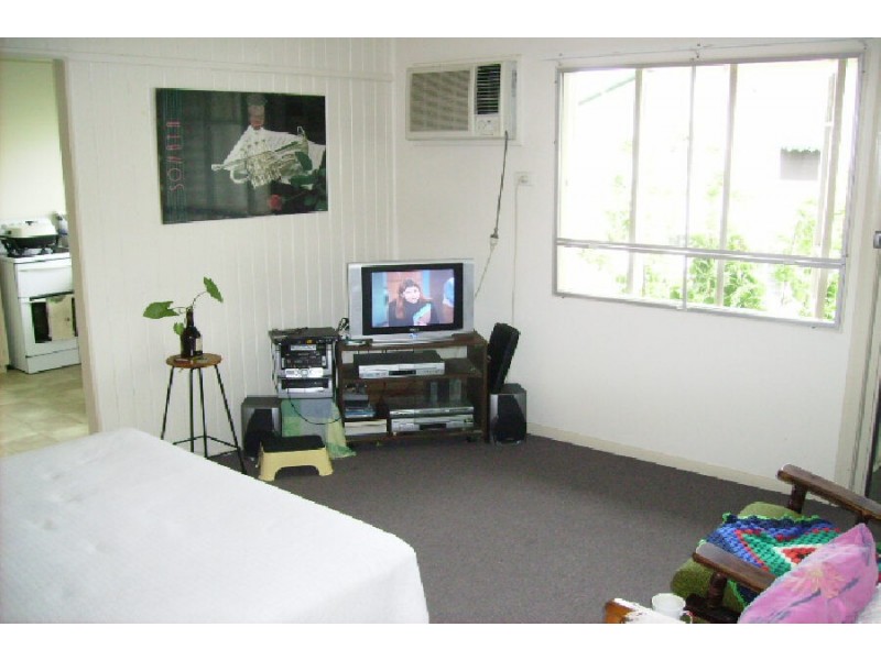 10 Abbott Street, Ingham QLD 4850