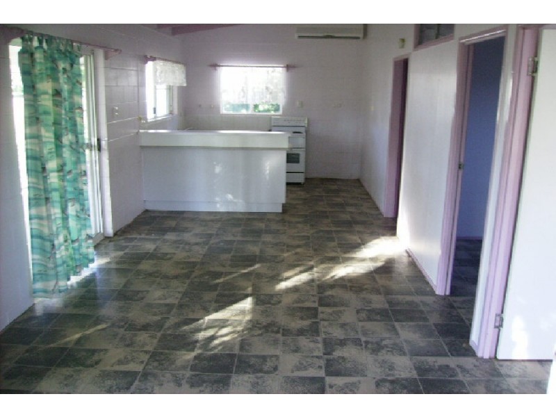 14 Ferrero Street, Lucinda QLD 4850