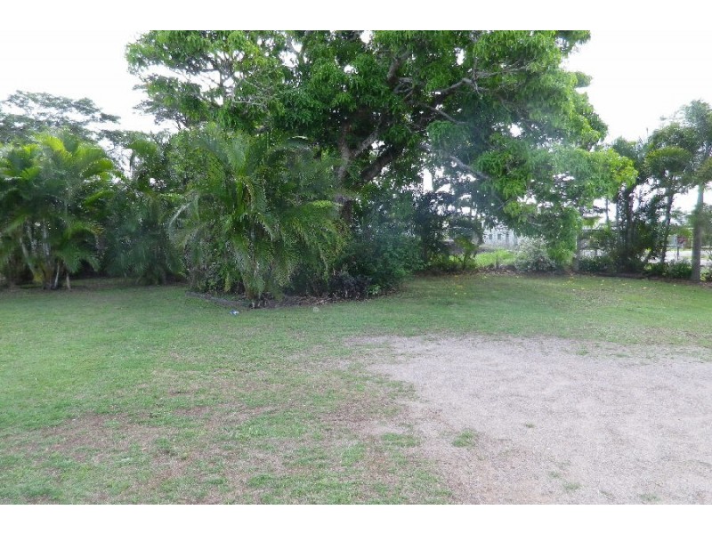 15 Blamey Street, Ingham QLD 4850