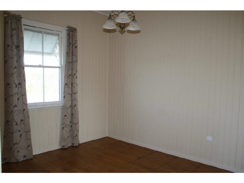 41650 Bruce Highway, Bluewater QLD 4818