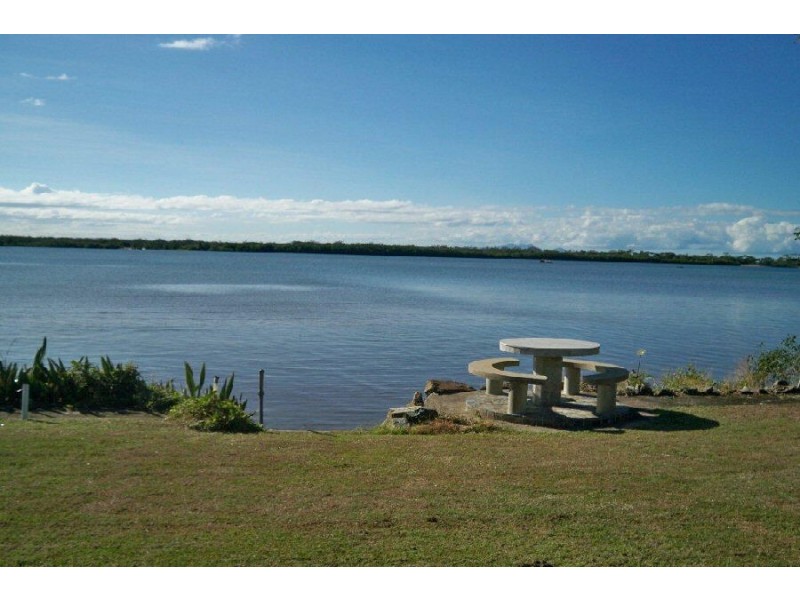 40 John Dory, Taylors Beach QLD 4850