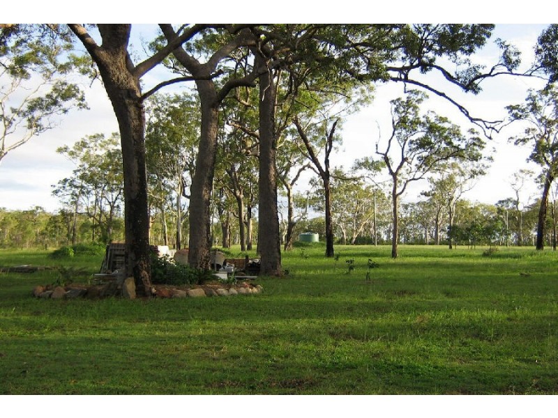 26 The Crater Road, Mount Fox QLD 4850