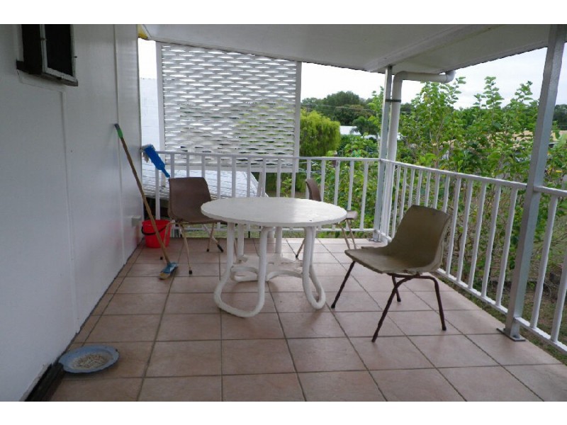 6 Grunter Street, Taylors Beach QLD 4850