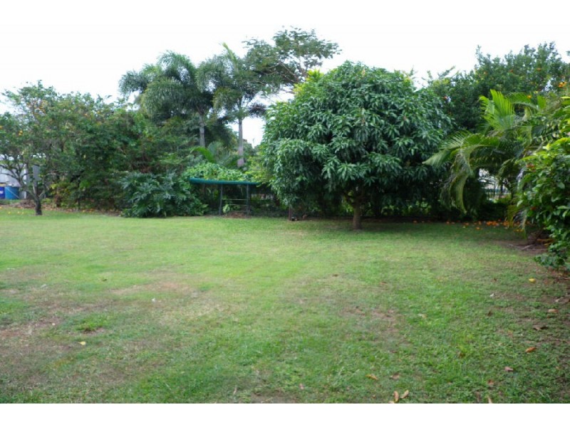 6 Grunter Street, Taylors Beach QLD 4850