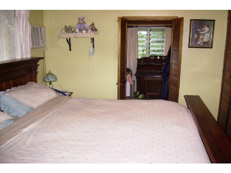 9 Rutledge Street, Ingham QLD 4850