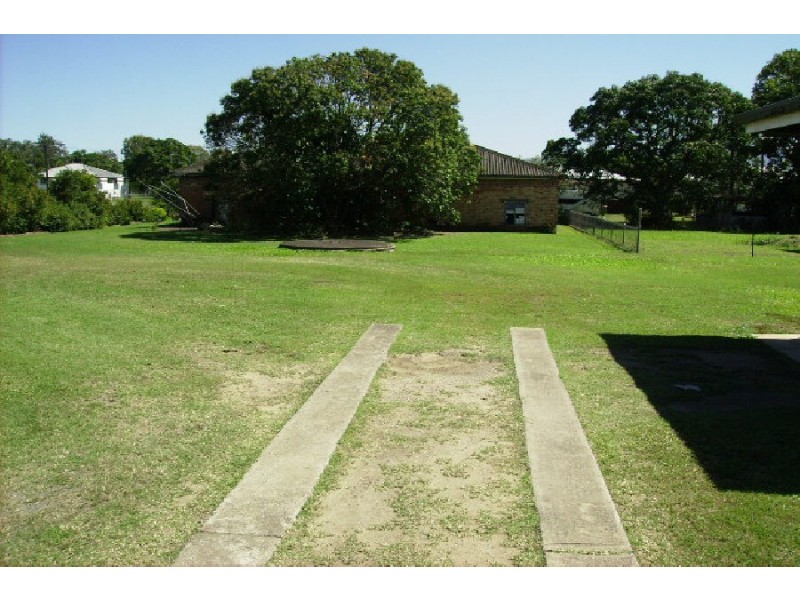 25 Warren Street, Ingham QLD 4850