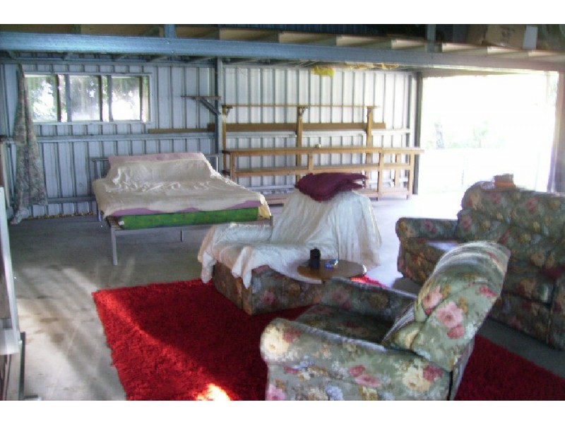 6 Stephensen’s Avenue, Halifax QLD 4850