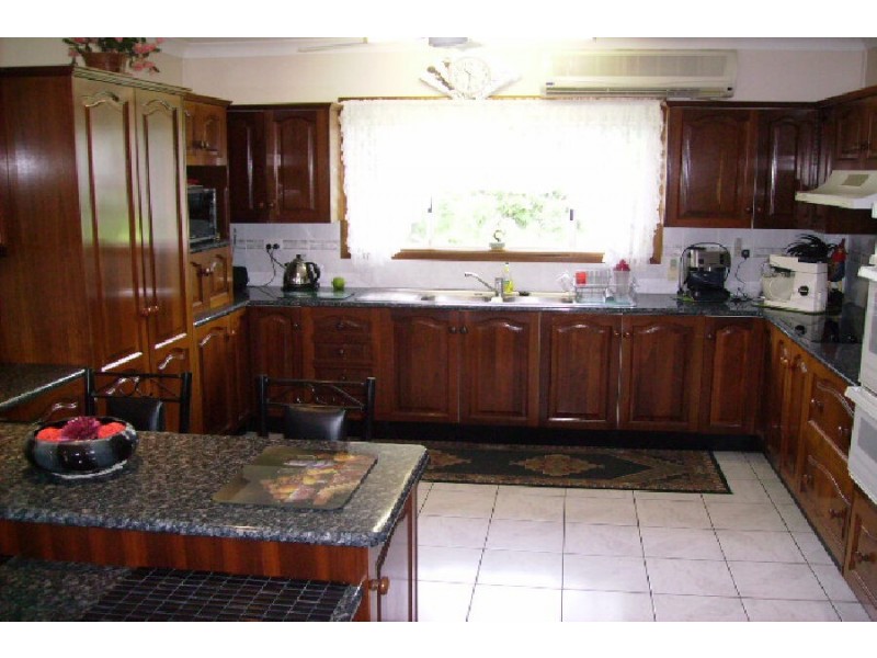 8 Maria Court, Ingham QLD 4850