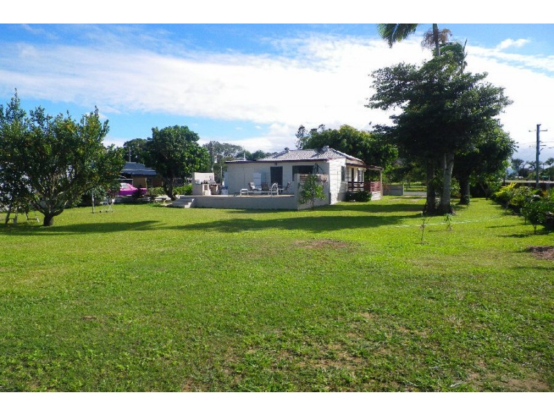 24 Musgrave Street, Halifax QLD 4850