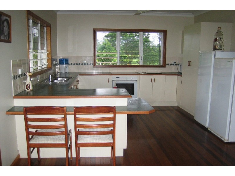 18 Nazzari’s Road, Dalrymple Creek QLD 4850