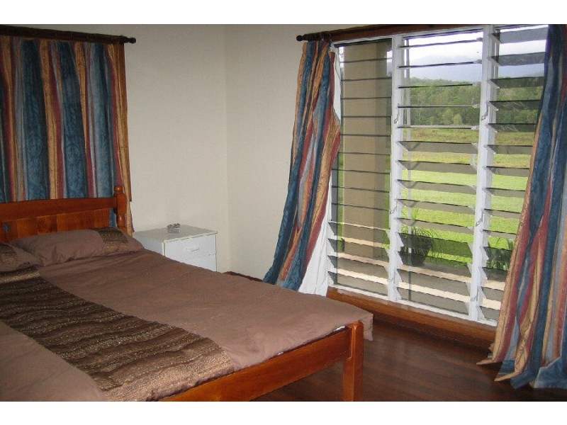 18 Nazzari’s Road, Dalrymple Creek QLD 4850