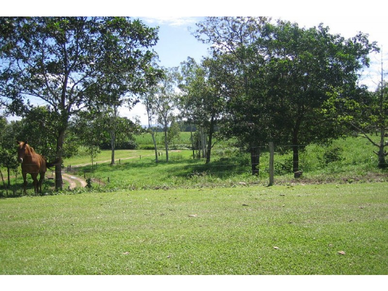 18 Nazzari’s Road, Dalrymple Creek QLD 4850