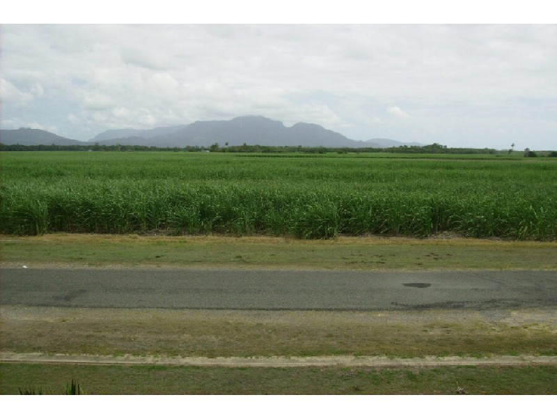 9 Acacia Road, Halifax QLD 4850