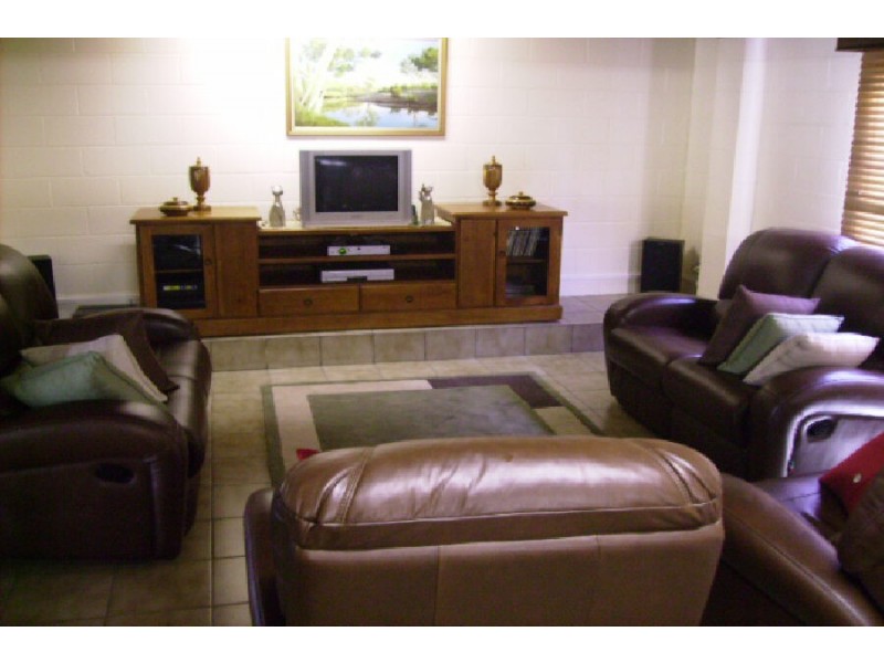 9 Acacia Road, Halifax QLD 4850