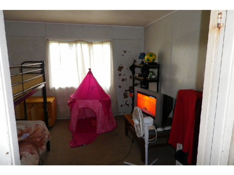 109 – 111 McIlwraith Street, Ingham QLD 4850
