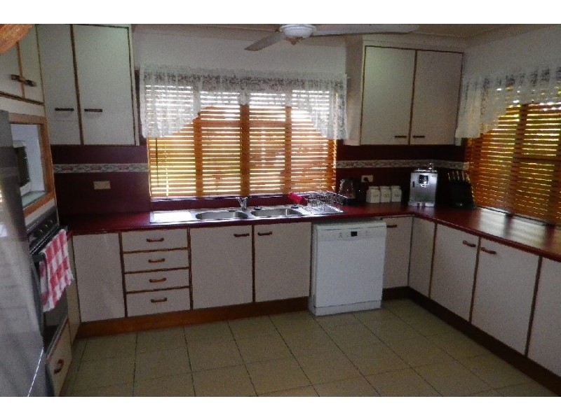 13 Britton Street, Trebonne QLD 4850