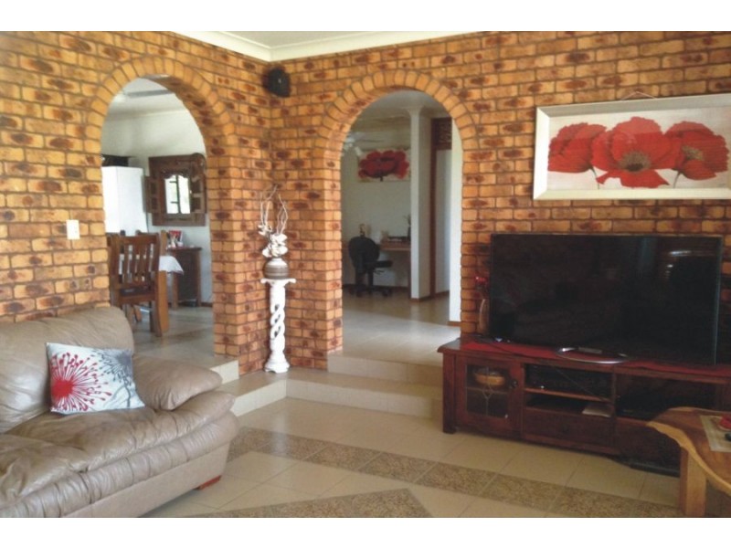 13 Britton Street, Trebonne QLD 4850