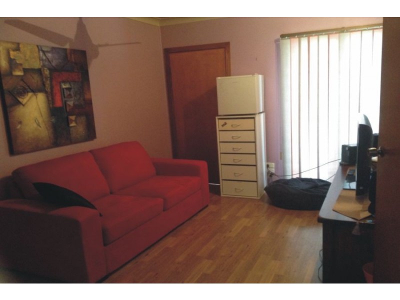 13 Britton Street, Trebonne QLD 4850