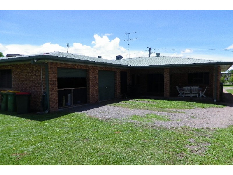 13 Britton Street, Trebonne QLD 4850