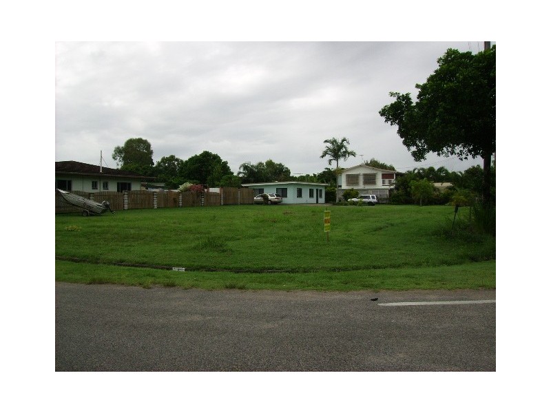 59 Leichhardt Street, Forrest Beach QLD 4850