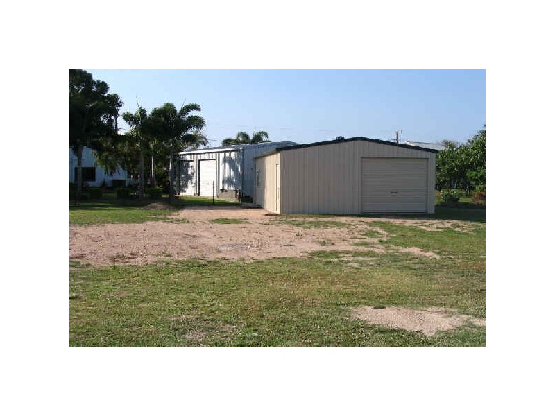 26 Wallis Street, Trebonne QLD 4850