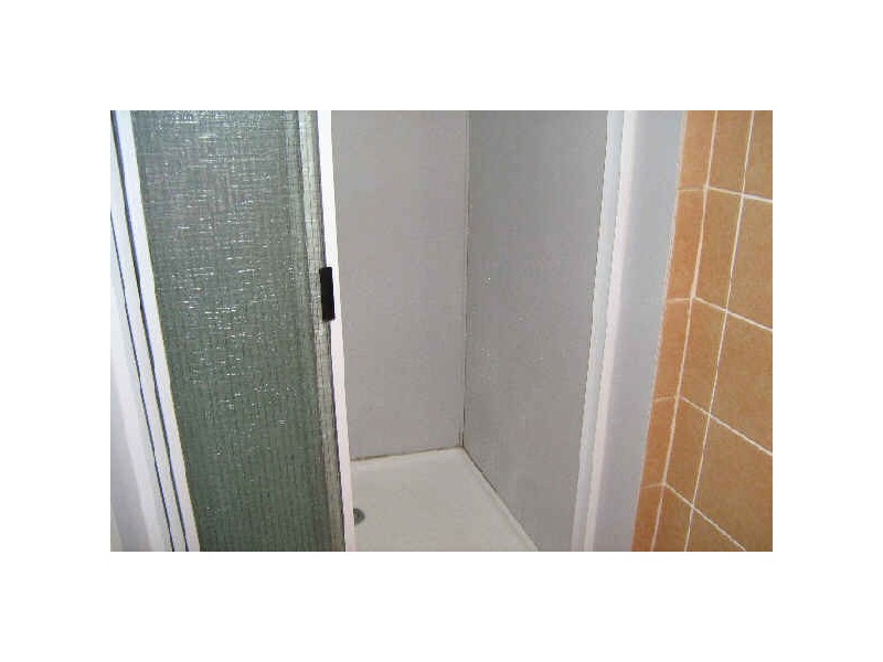 6 River Avenue, Halifax QLD 4850