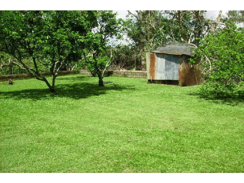 15 River Avenue, Halifax QLD 4850