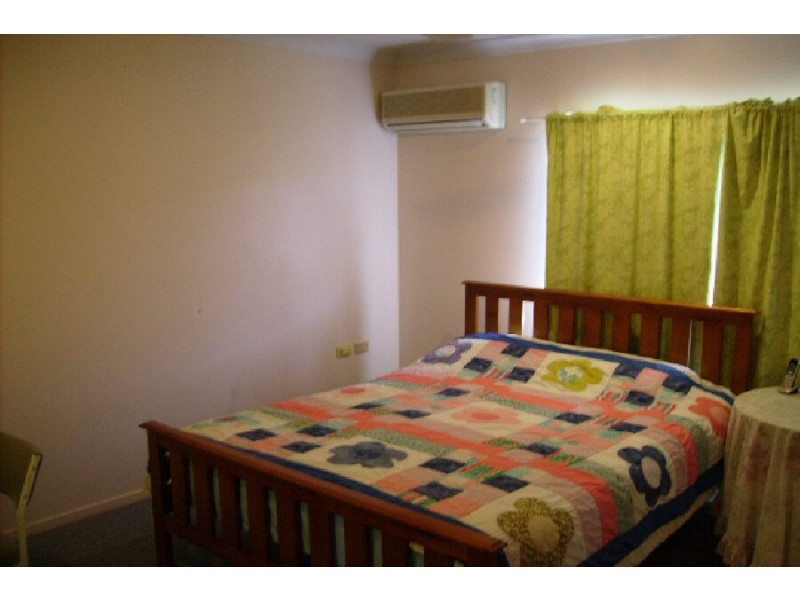 16 Wallis Street, Trebonne QLD 4850