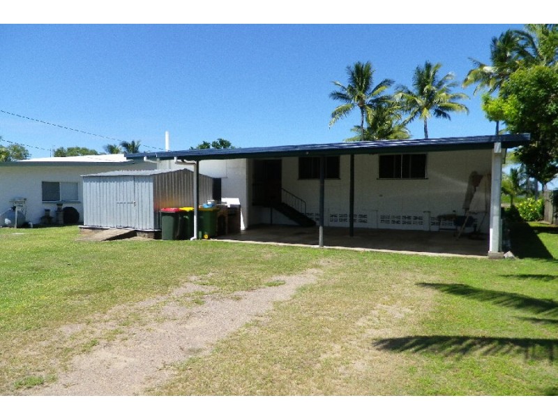 68 John Dory Street, Taylors Beach QLD 4850