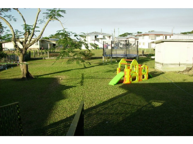 6 Row Street, Ingham QLD 4850