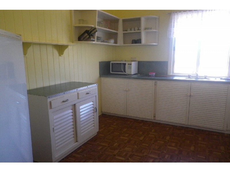 12 Bruce Parade, Lucinda QLD 4850