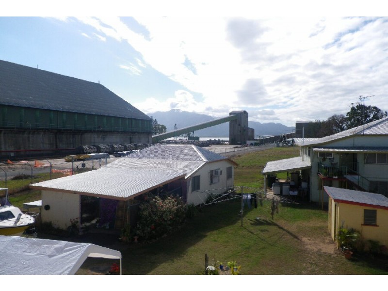 12 Bruce Parade, Lucinda QLD 4850