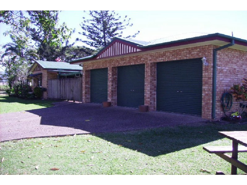 2 Moretti Street, Ingham QLD 4850