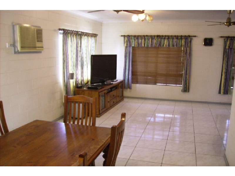 4 Alma Street, Halifax QLD 4850