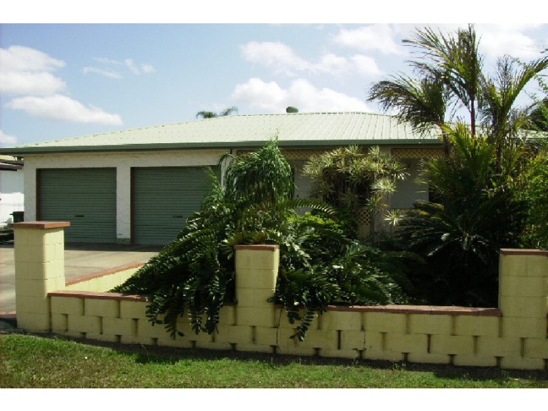 4 Alma Street, Halifax QLD 4850