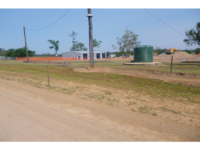 Lot 2 & 143 Bruce Highway, Bemerside QLD 4850
