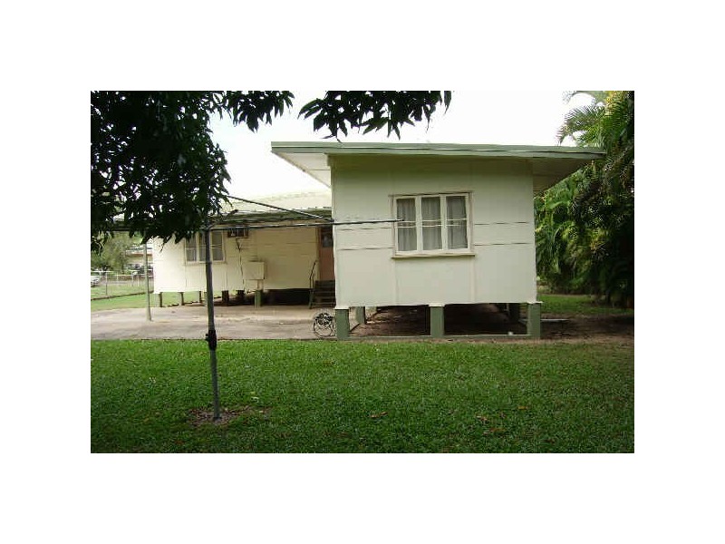 23 MacDonald Street, Ingham QLD 4850