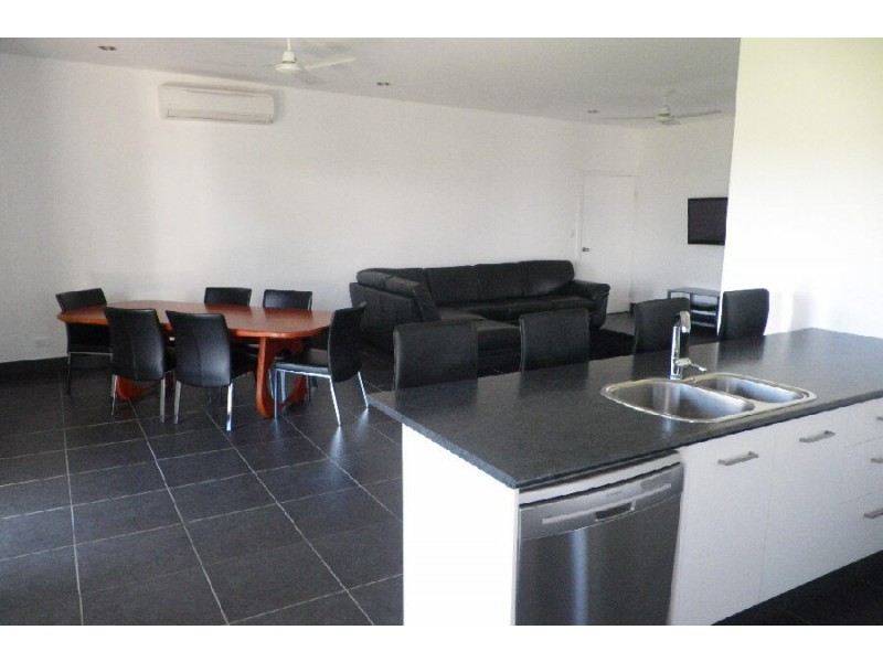 80 Musgrave Street, Halifax QLD 4850