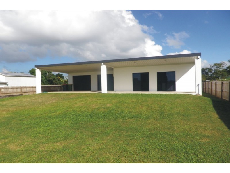 80 Musgrave Street, Halifax QLD 4850