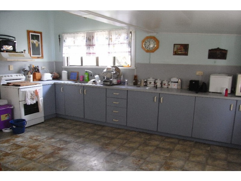 10 Allingham Street, Ingham QLD 4850